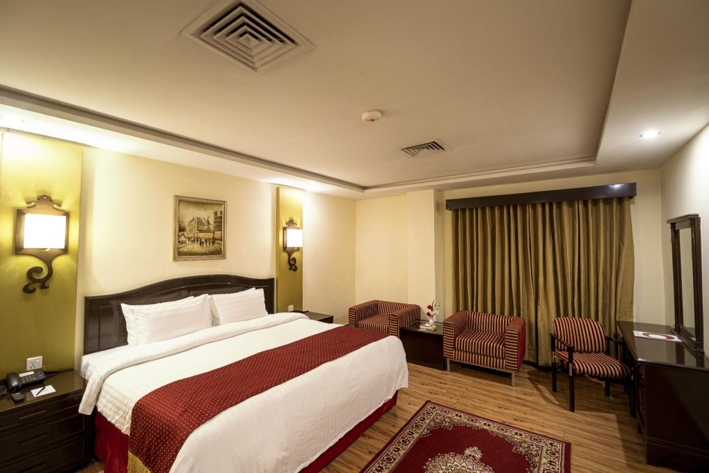Standard room Hotel One Faisalabad