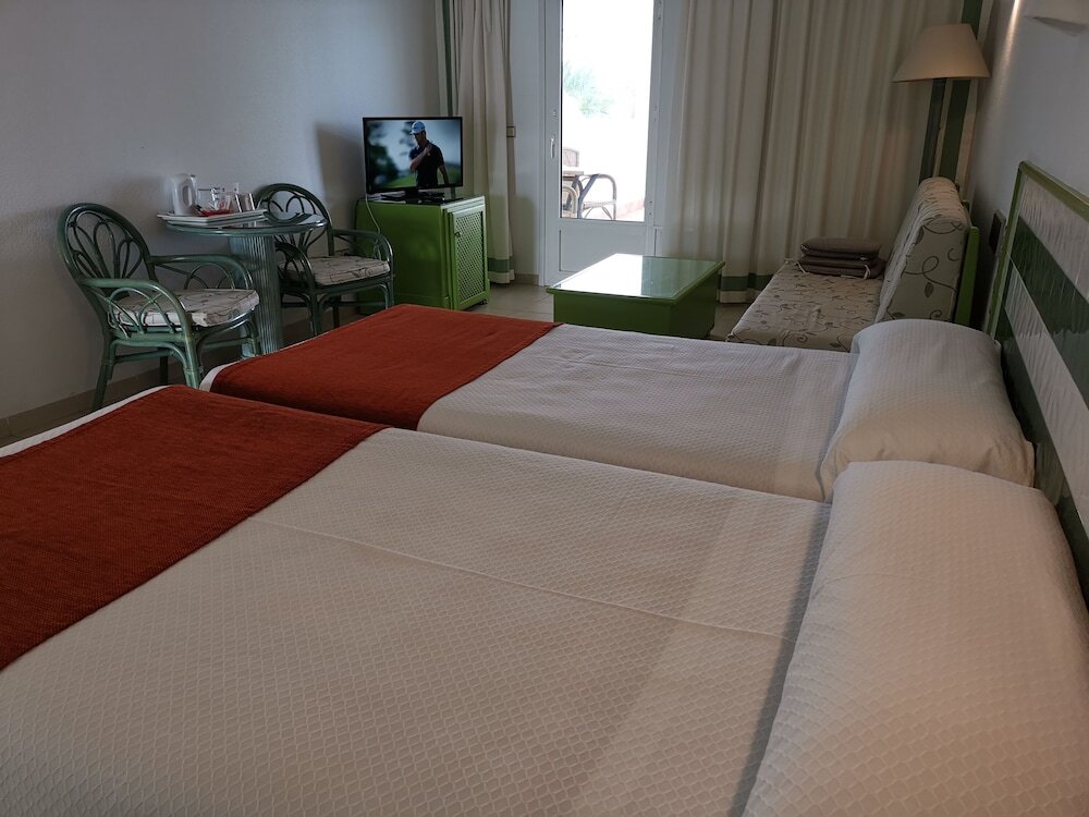 Двухместный номер Superior с видом на море Hotel Puntazo II