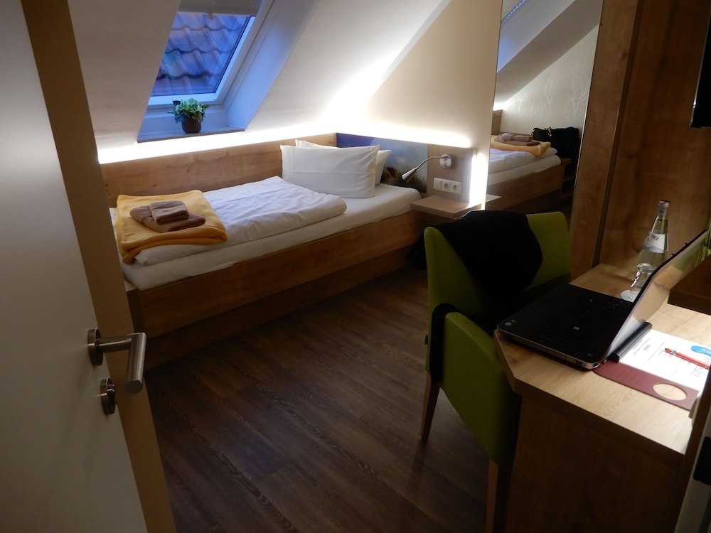 Classic Single room Hotel Pension Am Hafen