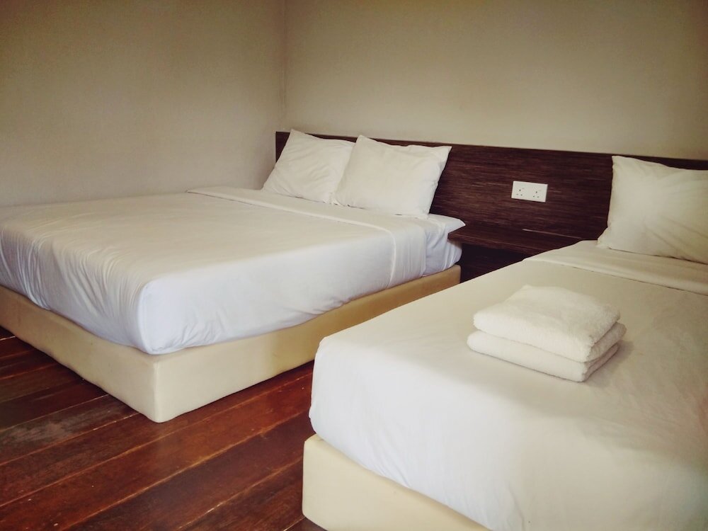 Deluxe Triple room with balcony Juara Tioman Resort
