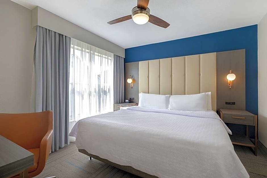 Двухместный люкс с 2 комнатами Homewood Suites by Hilton Jackson-Ridgeland