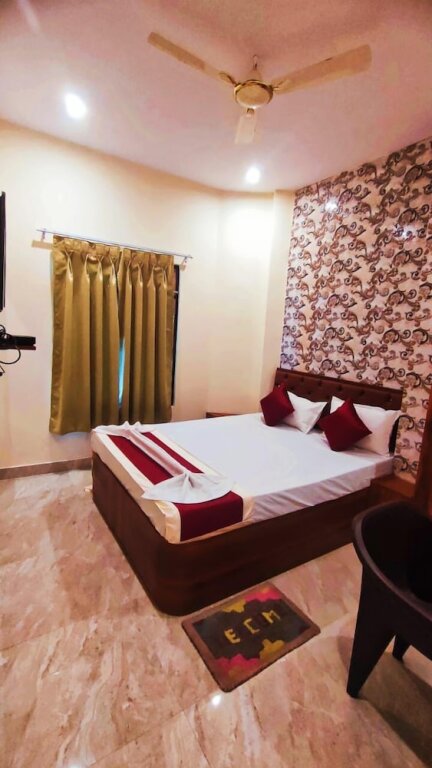 Camera Superior Hotel Rudra Paradise