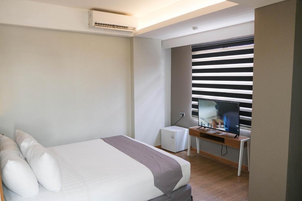 Полулюкс Allstay Hotel Semarang Simpang Lima