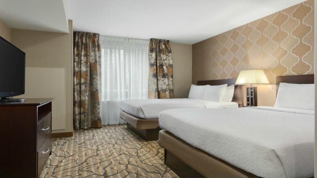 Двухместный номер Standard Holiday Inn Hotel & Suites Gateway, an IHG Hotel