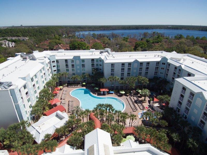 Четырёхместный номер Executive Holiday Inn Resort Orlando - Lake Buena Vista, an IHG Hotel