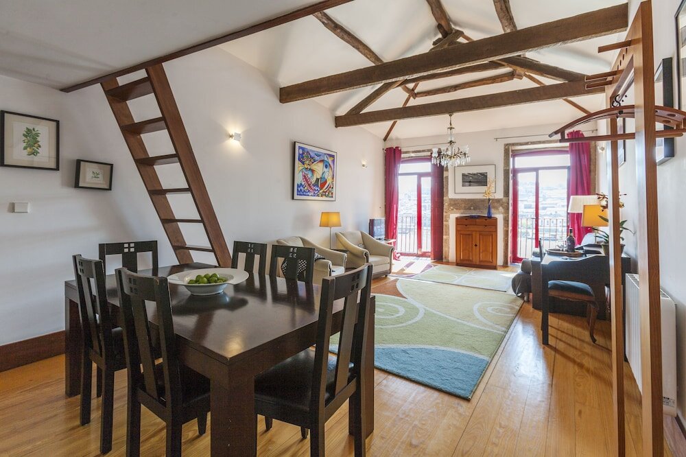 2 Bedrooms Superior Apartment with balcony and with river view Go2Oporto - Historical Center