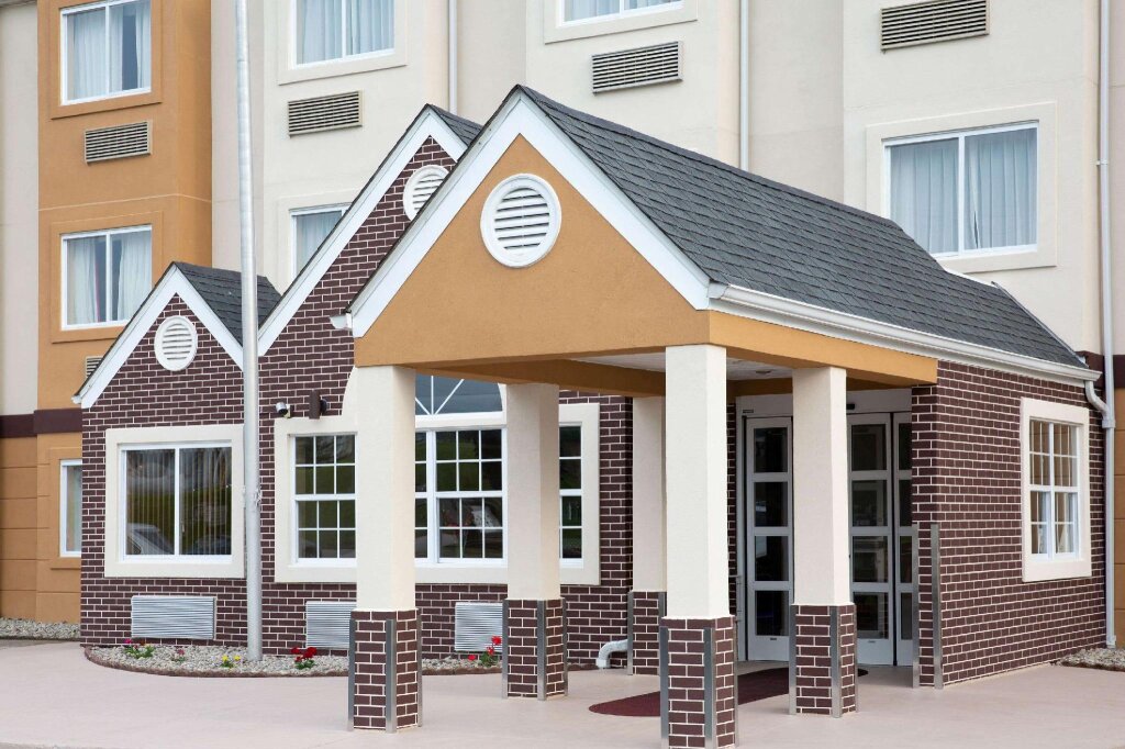 Номер Standard Microtel Inn & Suites by Wyndham Charleston
