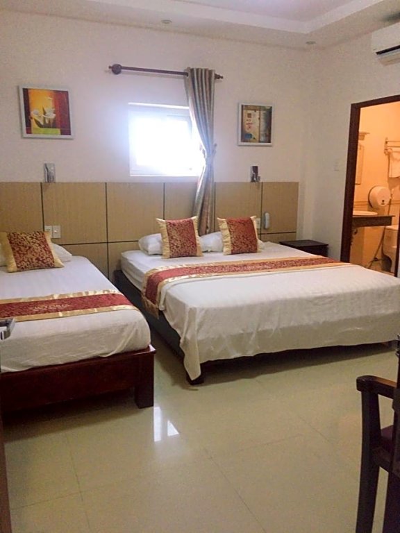 Deluxe room Victoria Phu Quoc hotel 1 minute walking to beach, near to night market
