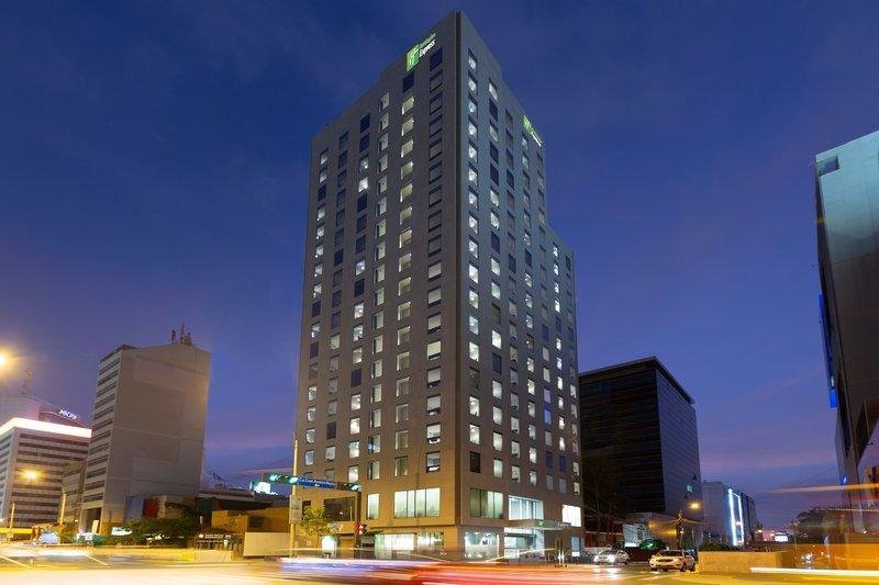 Suite Holiday Inn Express - Lima San Isidro, an IHG Hotel