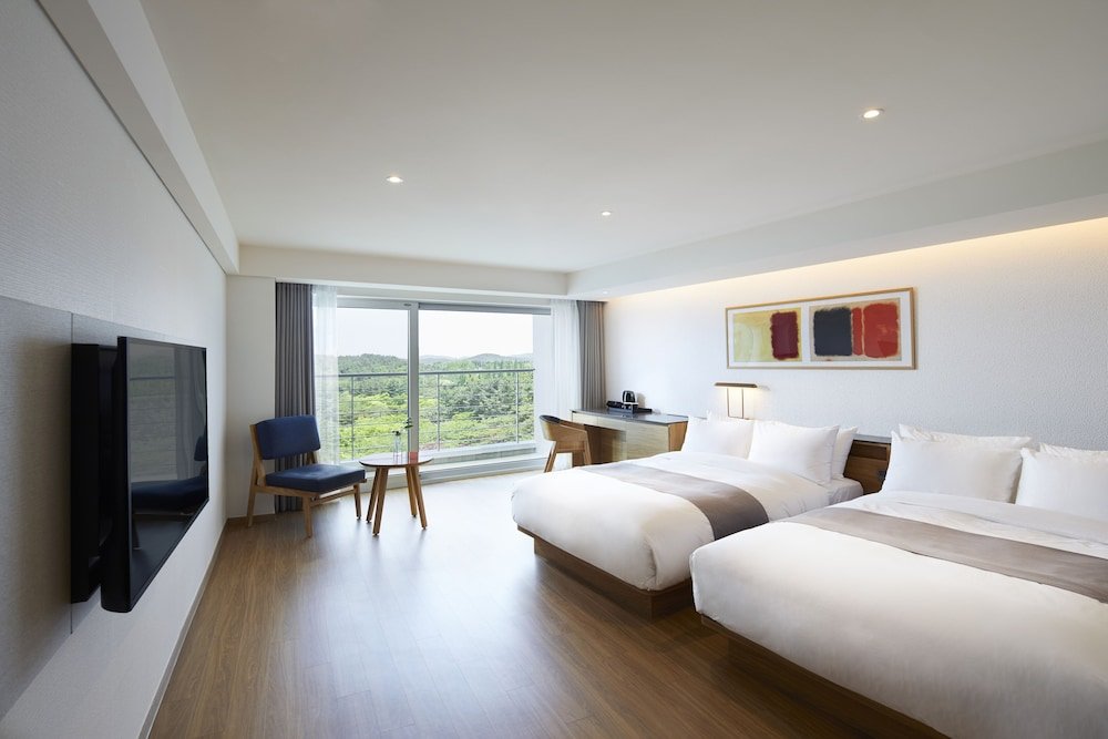 Habitación doble familiar Estándar con balcón y con vista al lago Lahan Select Gyeongju