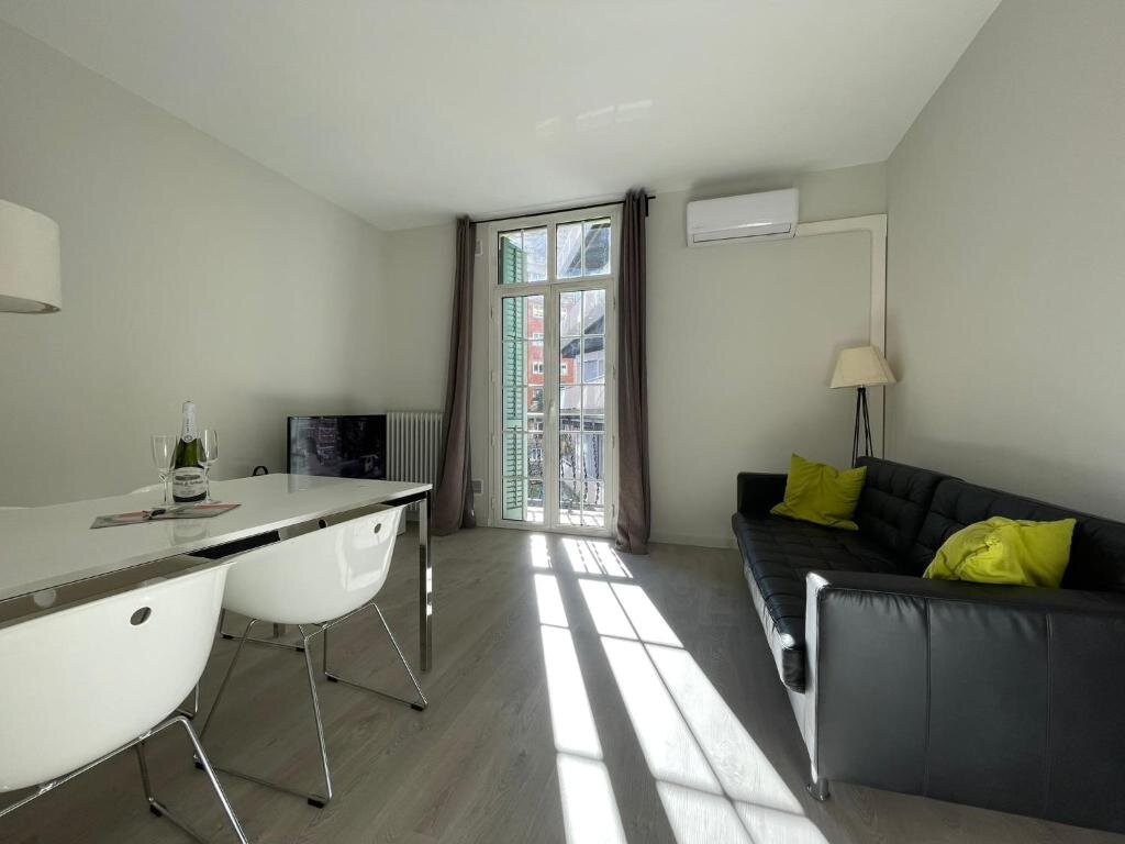 Апартаменты Barcelonaforrent Urban Town Suites