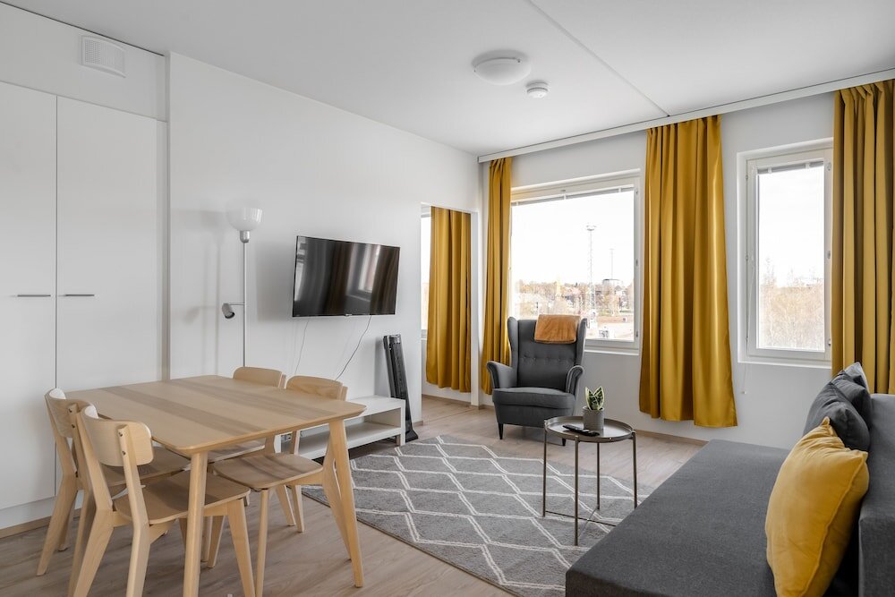 Семейные апартаменты с 2 комнатами с балконом Hiisi Homes Turku Ratapiha