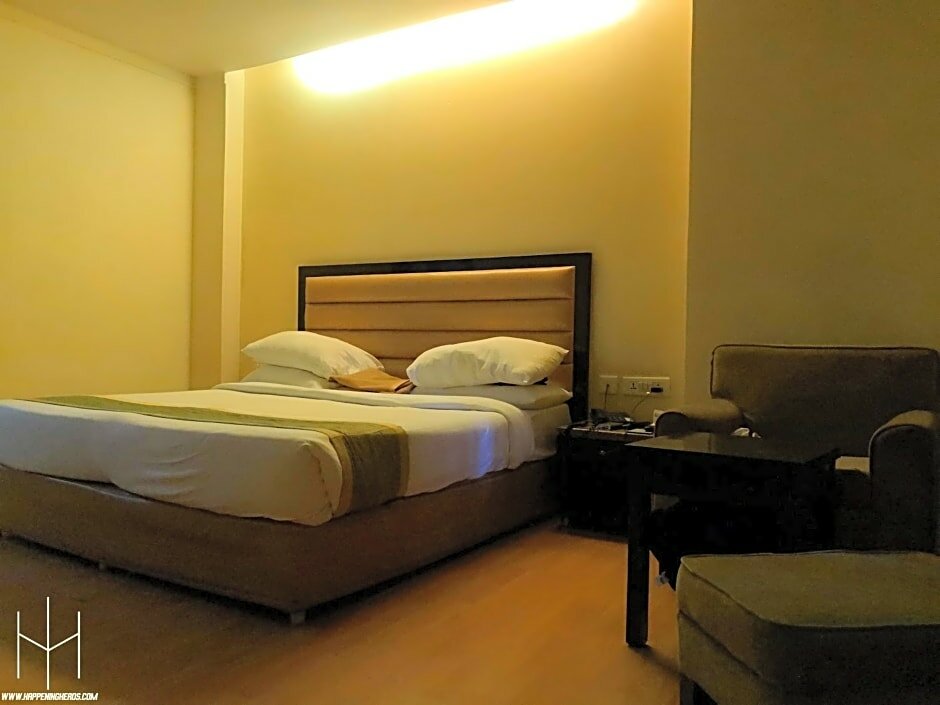 Deluxe Doppel Zimmer Westend Inn - Resort and Banquet Near Delhi Airport