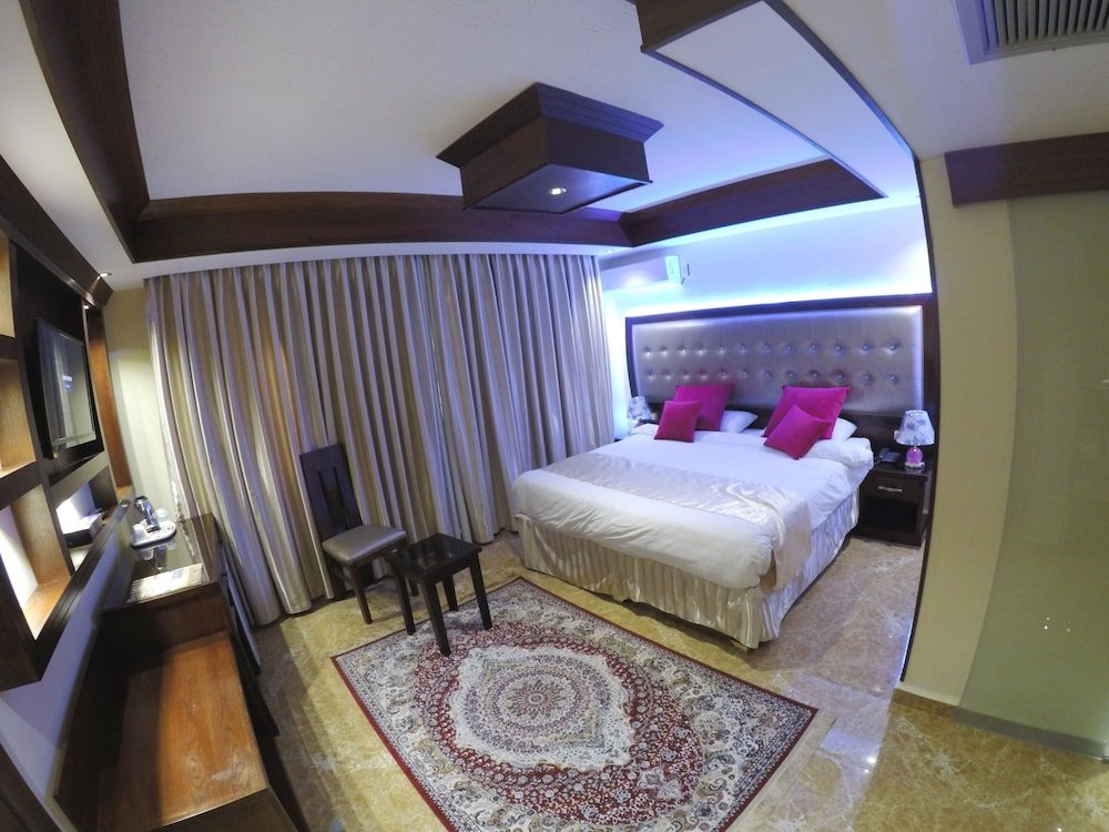 Номер Luxury Petra Sella Hotel