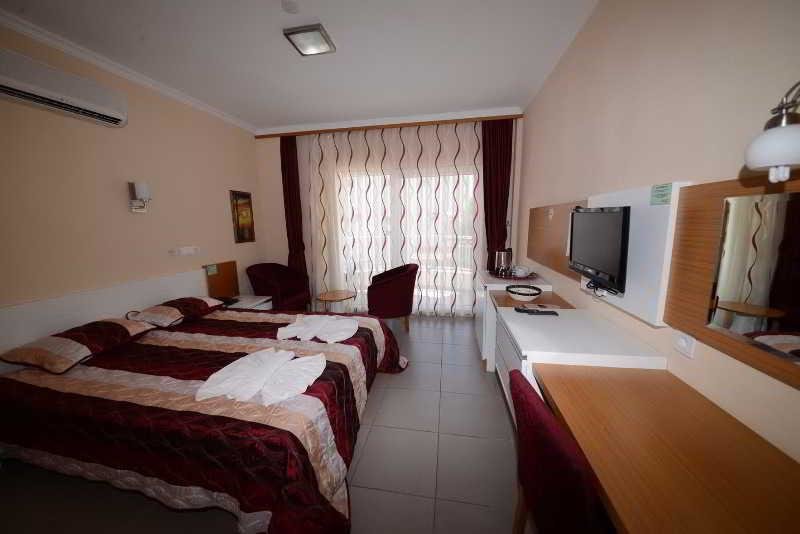 Apartment with sea view Samira Resort Villas