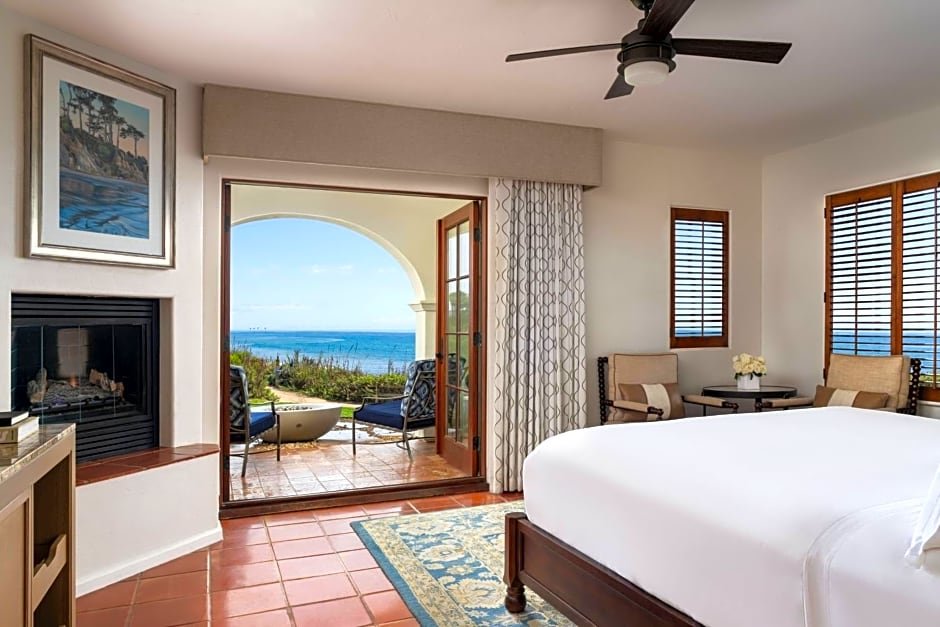 Camera doppia Standard con parziale vista sull'oceano The Ritz-Carlton Bacara, Santa Barbara
