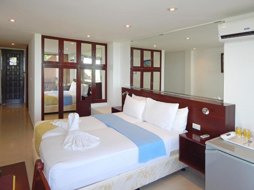 Superior Double room Bohol Vantage Resort