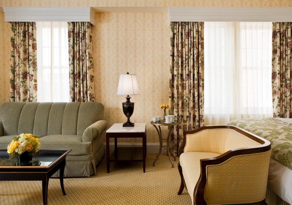 Deluxe Suite The Fairfax at Embassy Row, Washington D.C
