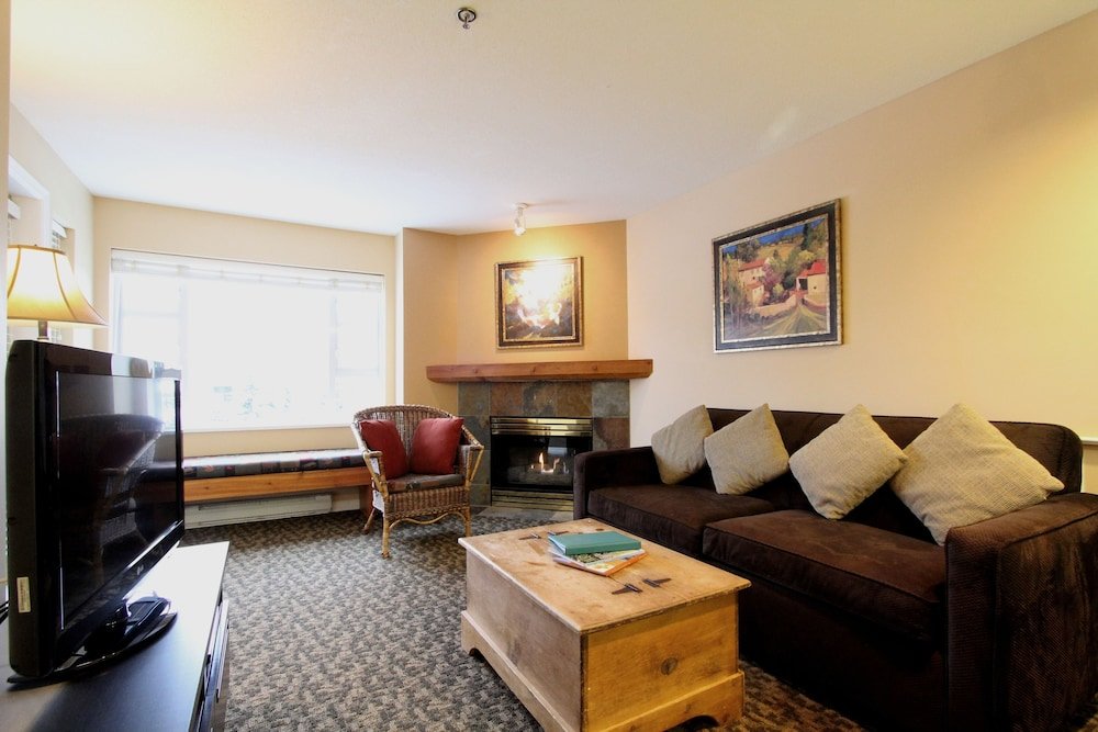Suite Marketplace Lodge by Whistler Retreats