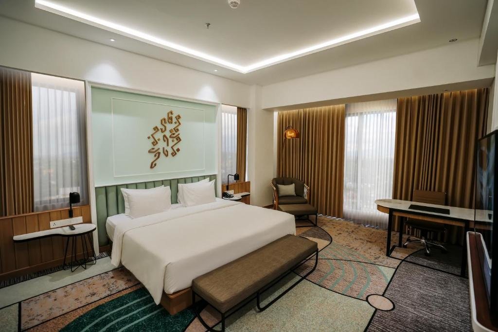 Doppel Suite mit Bergblick Luwansa Hotel and Convention Center Manado