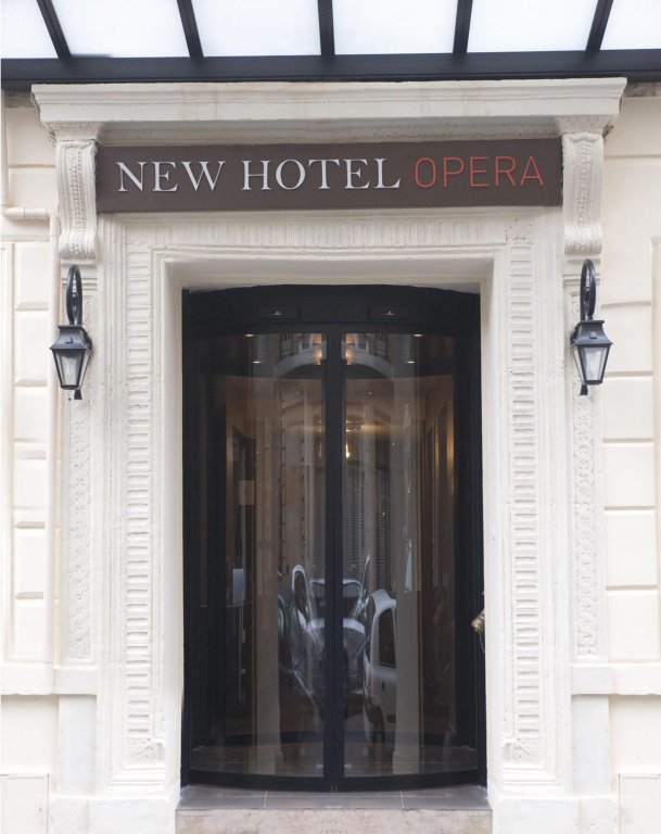 Кровать в общем номере New Hotel Opéra
