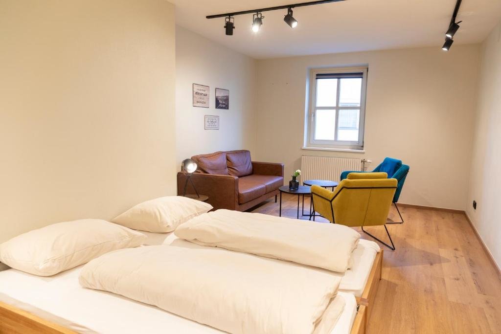 Standard Doppel Zimmer Roomie Alps Design Hostel