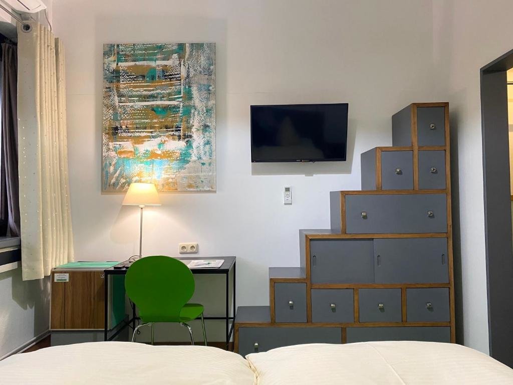 Standard Doppel Zimmer Smarthotel Ingelheim