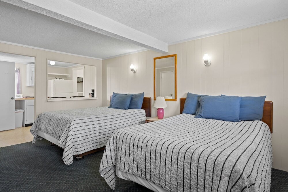 Camera quadrupla Standard Beach Motel & Suites