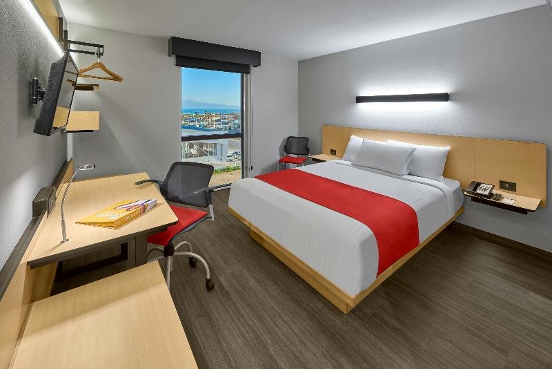 Standard Double room City Express by Marriott Ensenada