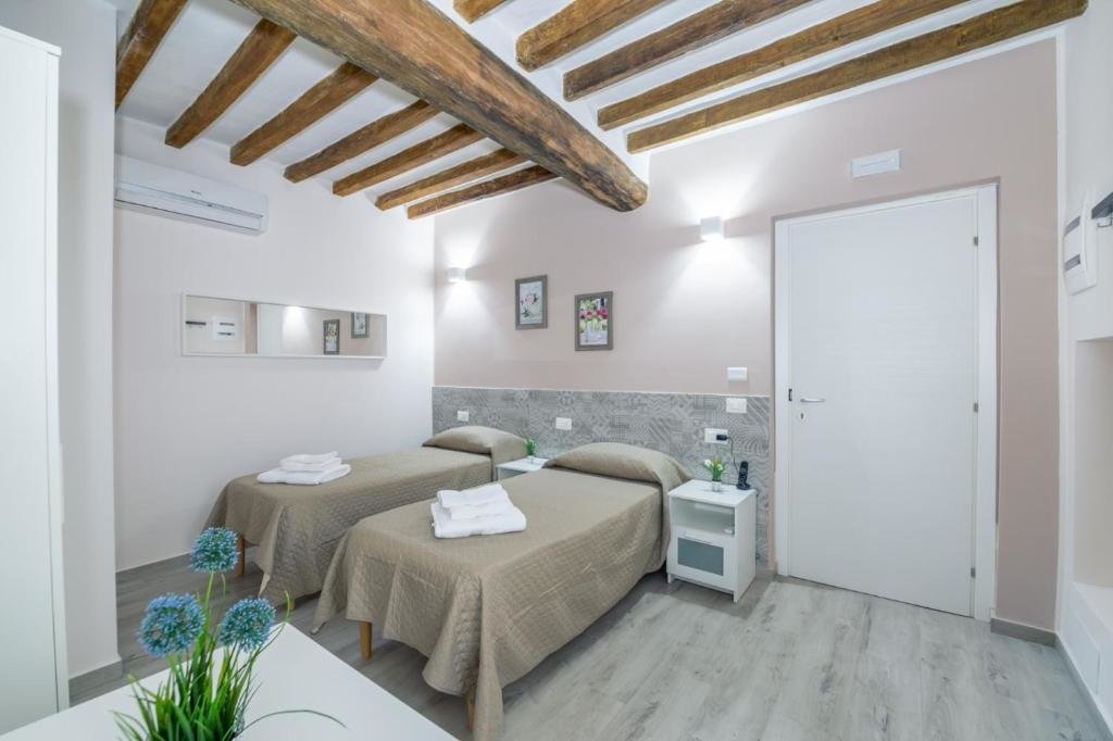 Standard Doppel Zimmer Residenza Borgo Guazzo