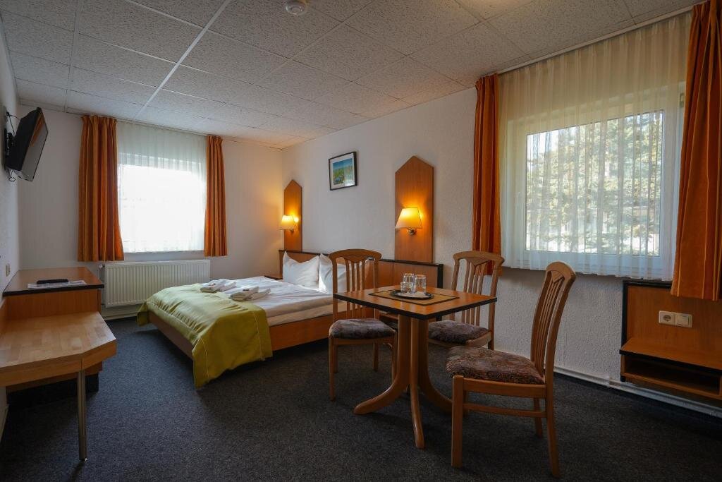 Standard Dreier Zimmer Hotel Seeschloesschen