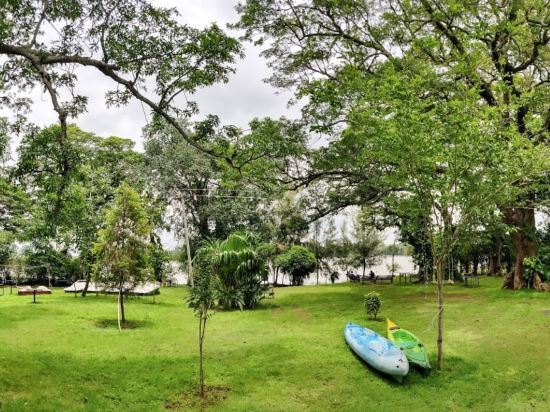 Raya Resorts Мудукутхоре