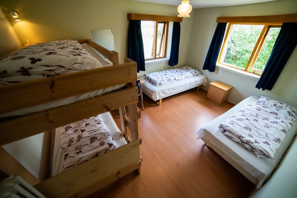 Четырёхместный номер Standard Berg Hostel
