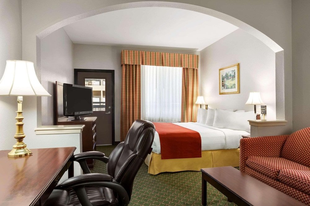 Люкс Country Inn & Suites by Radisson, Fort Worth West l-30 NAS JRB