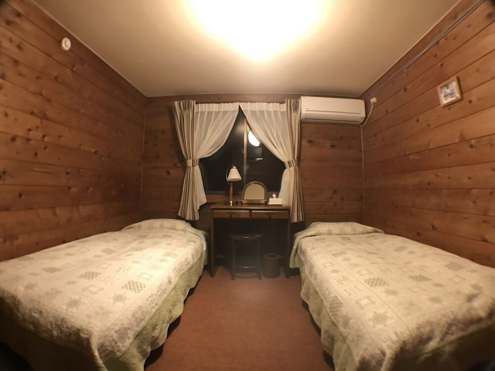 Standard Doppel Zimmer PENSION Sanrinsya