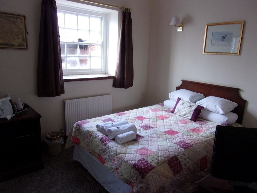 Standard Double room with river view Wensum Lodge Hotel