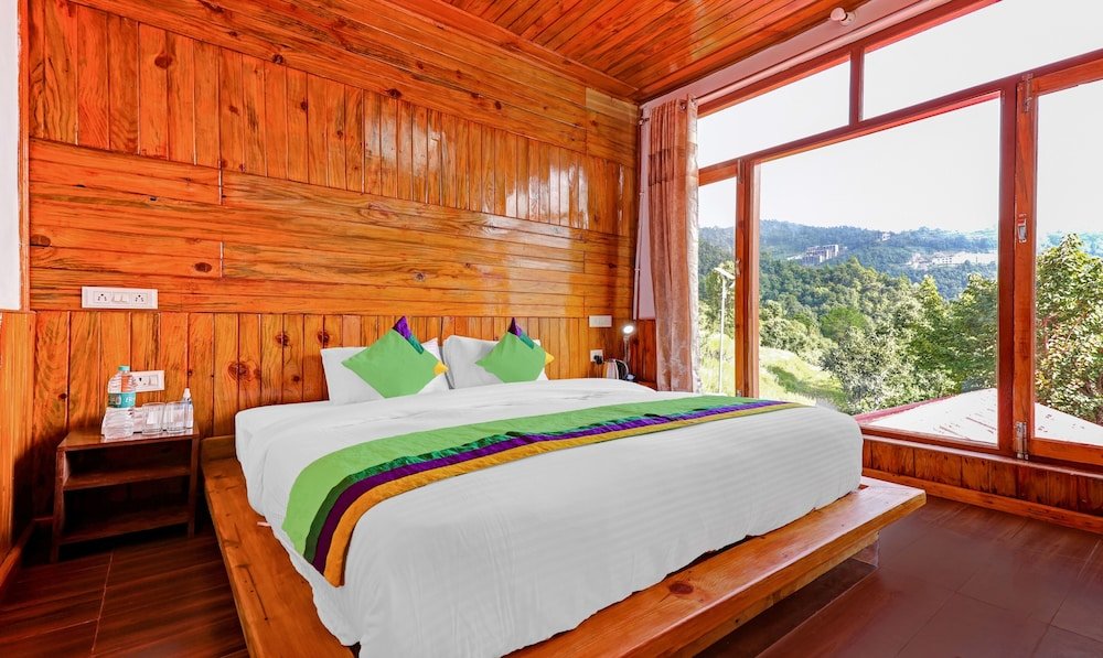 Standard Zimmer Treebo Trend Om Villa With Mountain View