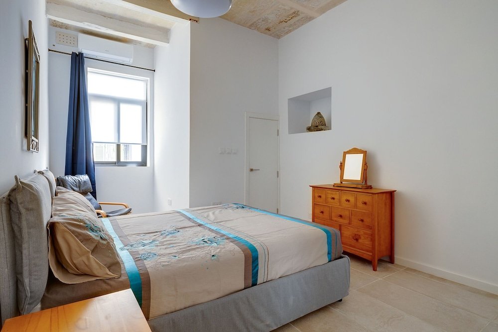 Apartamento 2 dormitorios con balcón Stylish 2BR Apartment in Valletta