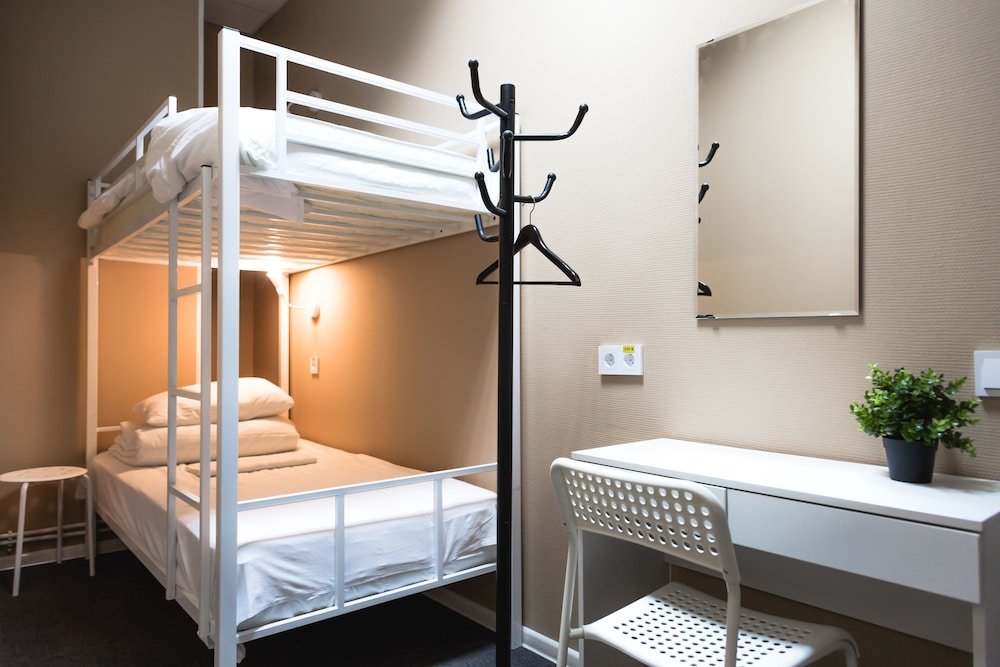 Кровать в общем номере Just INN hostel