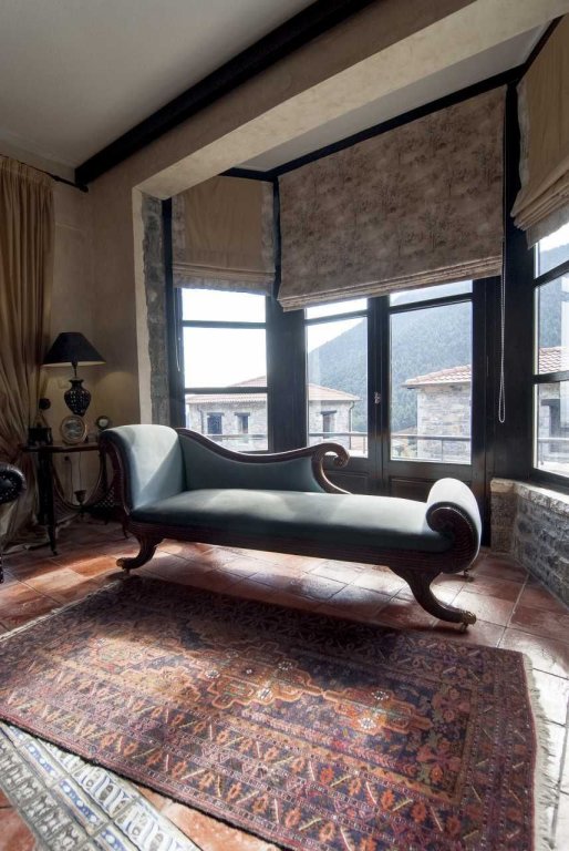 Люкс Luxury с 2 комнатами с видом на горы Ostra Menalon Luxury Suites
