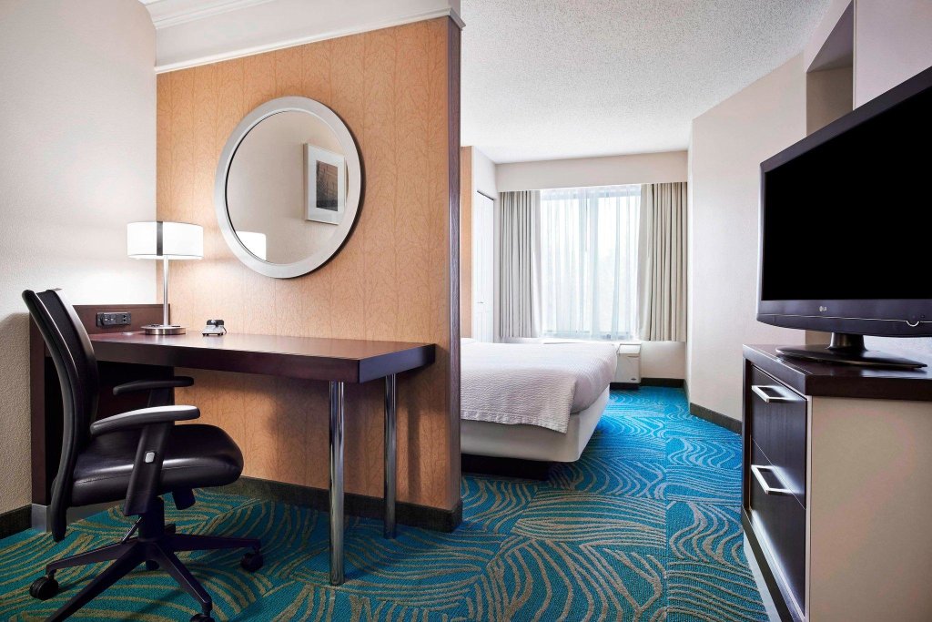 Двухместный люкс Executive SpringHill Suites by Marriott Edgewood/Aberdeen