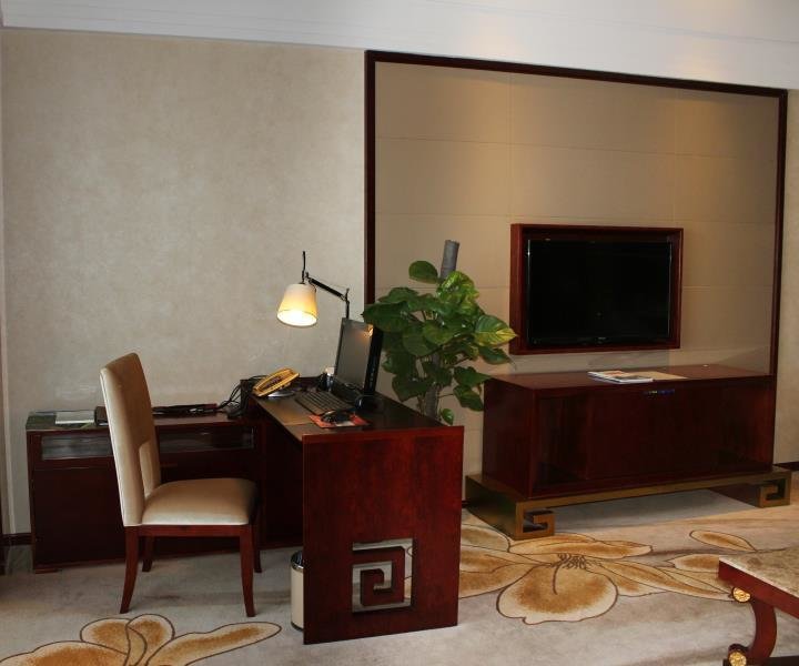 Executive Suite with garden view Guizhou Liupanshui Pan Jiang Ya Ge Hotel