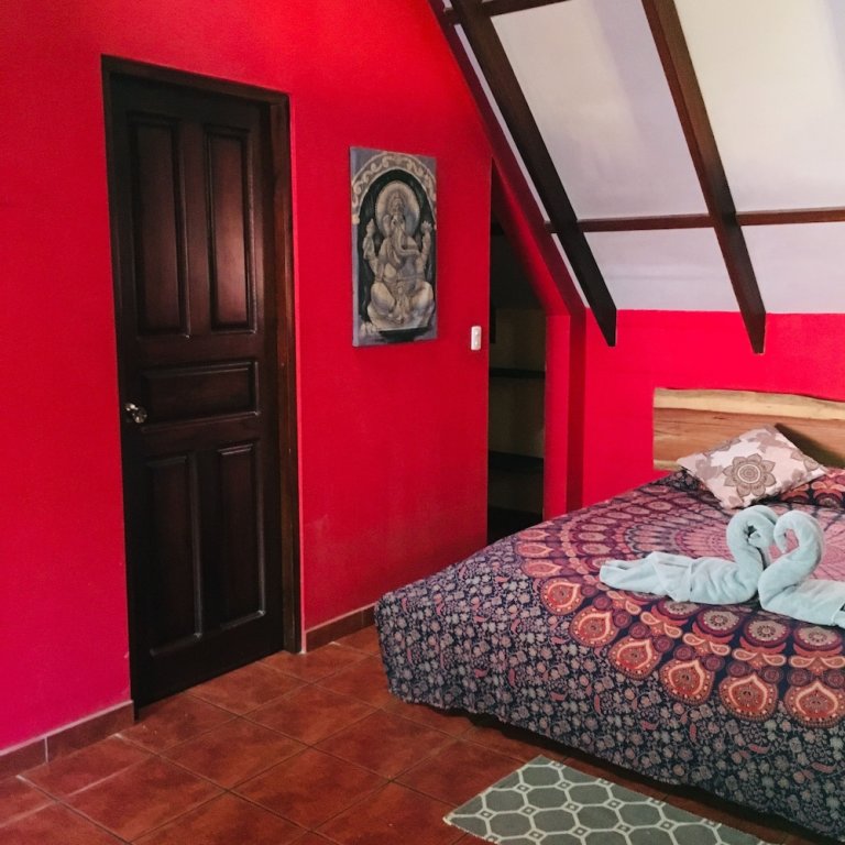 2 Bedrooms Family Bungalow Casa Zen Guesthouse & Yoga Center