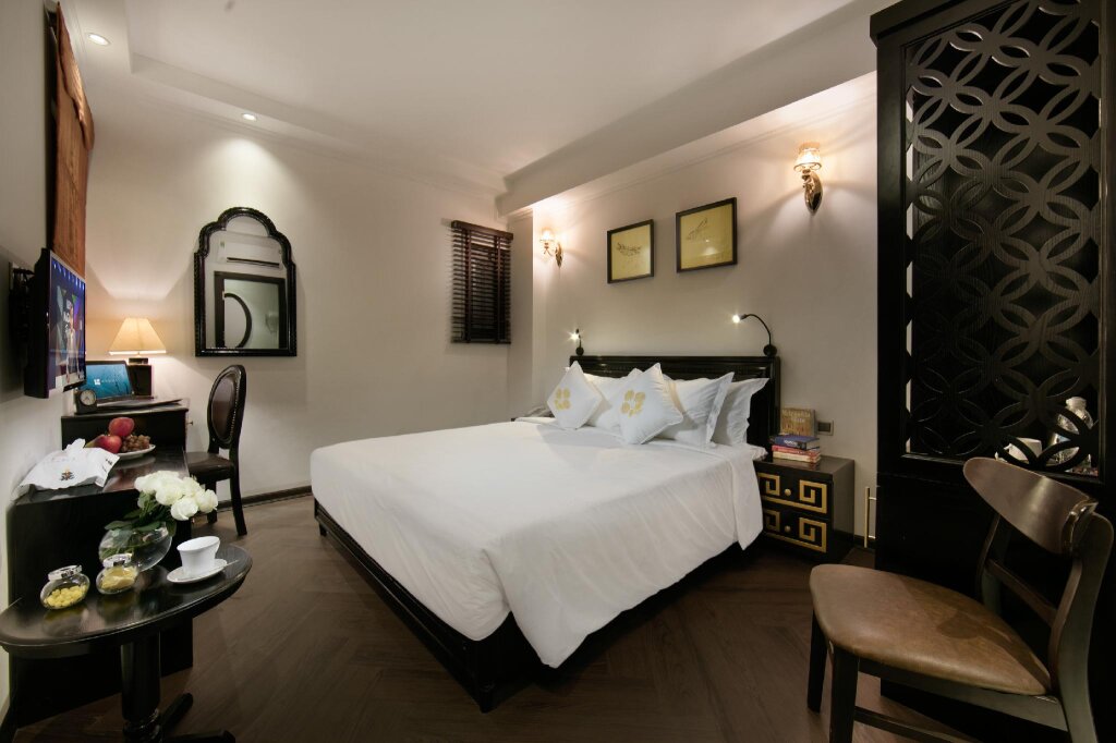 Номер Deluxe с видом на город Hanoi Center Silk Premium Hotel & Spa & Travel
