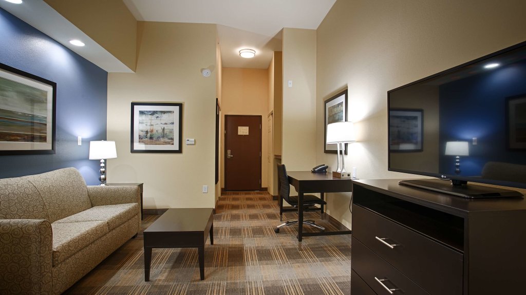 Vierer Suite Best Western Plus Fort Worth Forest Hill Inn & Suites