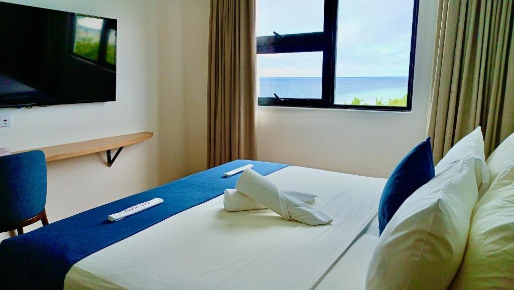 Deluxe Double room with sea view Ranthari Hotel and Spa Ukulhas Maldives