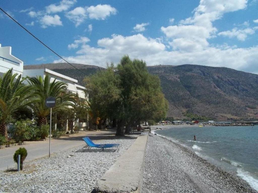 Люкс Luxury seafront house nearby Delphi