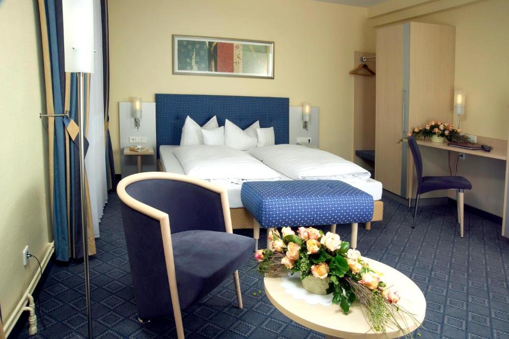 Standard Zimmer Hotel Löwen-Seckenheim