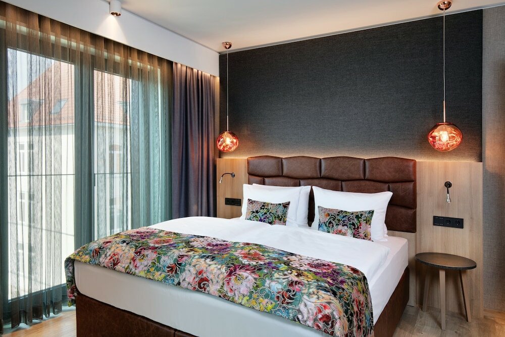 Premium Double room with balcony Holiday Inn - Osnabrück, an IHG Hotel