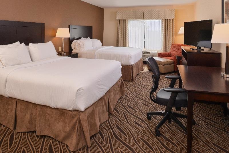 Vierer Suite Holiday Inn Express and Suites Washington Meadow L